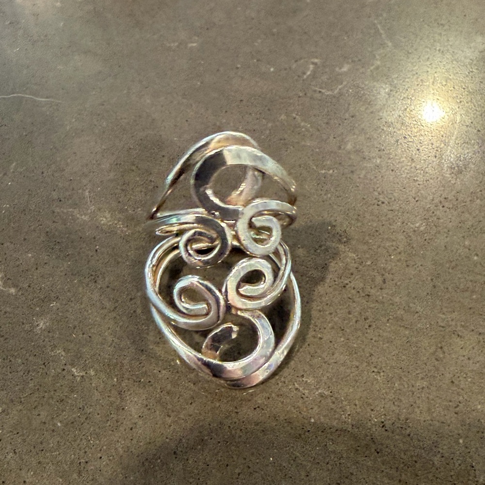 Sterling Silver Swirl Design Bohemian Style Ring